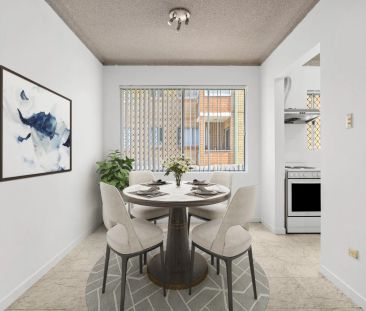 Double Brick Ground Floor Apartment: Lovely Natural Light, Quality ... - Photo 3