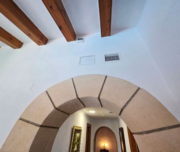 WIDE ESTATE FOR RENT IN TEULADA FOR LONG TERM - Photo 4