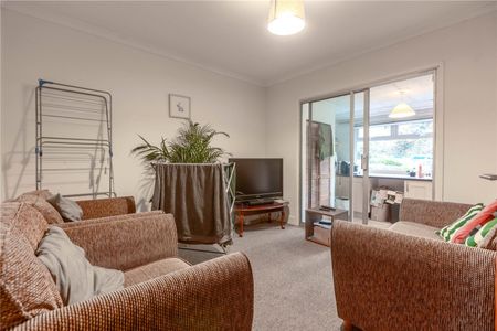 Mortimer Road, - Photo 2