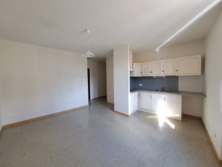 Location Appartement 2 pièces 33m² ALBI 81000 - Photo 2