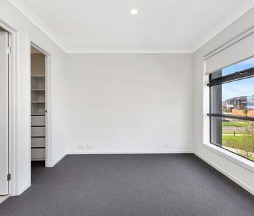 Brand New Parkside Living - Photo 1