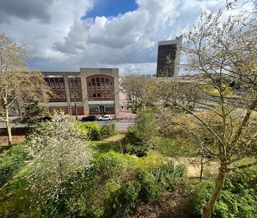 Appartement 5 Pièces 97 m² - Photo 5