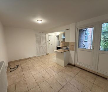 Studio to rent - Photo 3