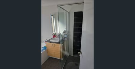 Lovely 3 x 2 home in Dayton - Photo 4