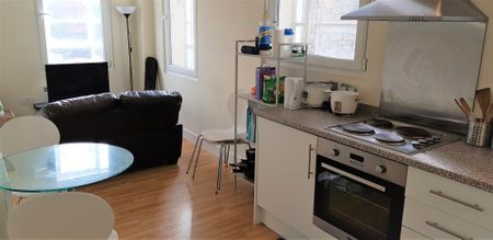 1-2 St. Augustines Parade, Bristol - Photo 2