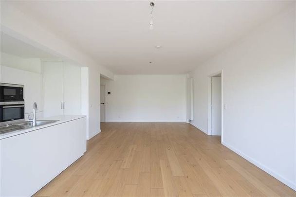 Appartement te huur - Photo 1