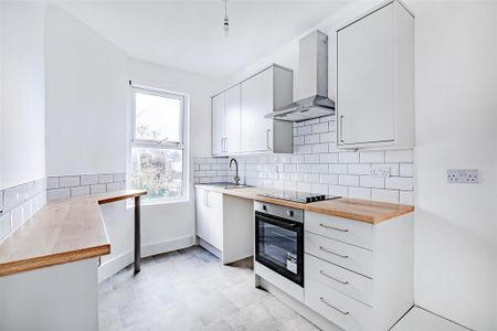 3 bedroom maisonette to rent - Photo 5