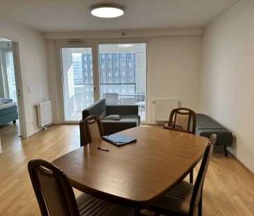 Möblierte 2 Zimmer mit Loggia & Fitness und Sauna im Haus nahe UNO-... - Photo 2