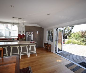 Enjoy the experience, Living Here - Photo 5