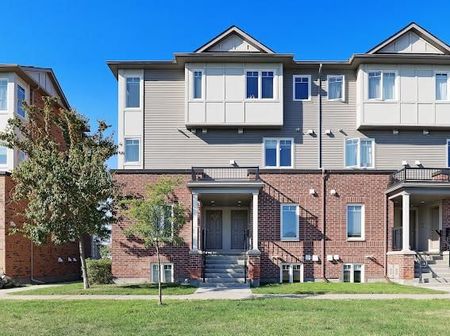 For Lease - 2559 Longfields Drive Unit# 24, Barrhaven, Ontario - Photo 4