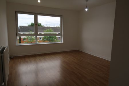 Hamiltonhill Gardens, Glasgow, G22 | £795 Monthly - Photo 5