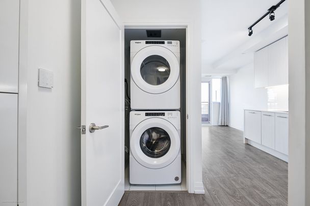 For Lease - 286 Main Street Unit# 2206, Toronto, Ontario - Photo 1