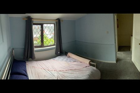 Room in a Shared House, Denmark Road, S2 - Photo 3