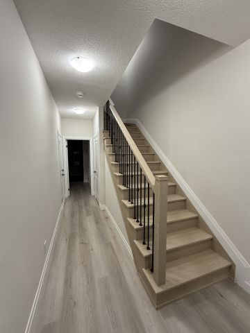 For Lease - 3 Keystone Trail, Welland, Ontario - Photo 3