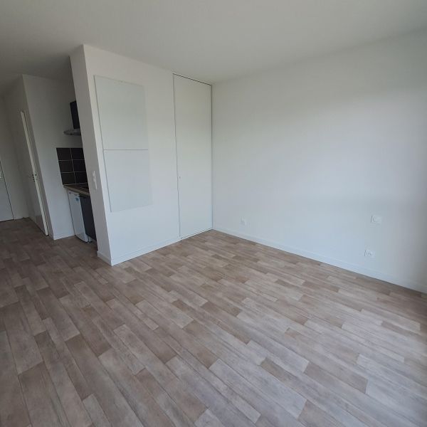 Location Appartement 1 pièce 22m² JOUE LES TOURS 37300 - Photo 1
