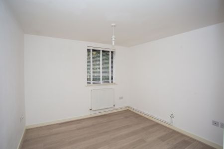 Available unfurnished from 12/06/2026 - Photo 3