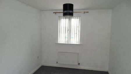 3 bedroom terraced house to rent - Photo 4
