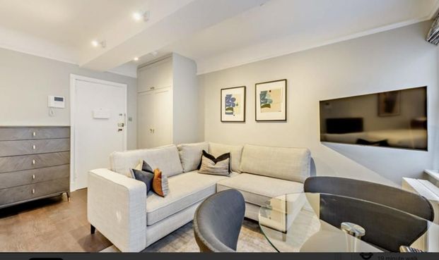 Studio to rent - Photo 1