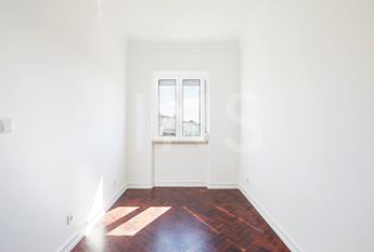 Apartamento T3 em Lisboa