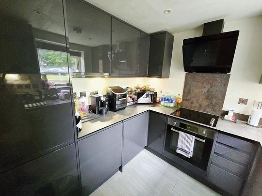 2 bedroom apartment to rent - Photo 1
