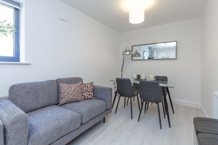 High Street, Kidlington - Photo 5