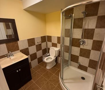 For Lease - 23 Trudeau Drive, Vaughan, Ontario - Photo 6