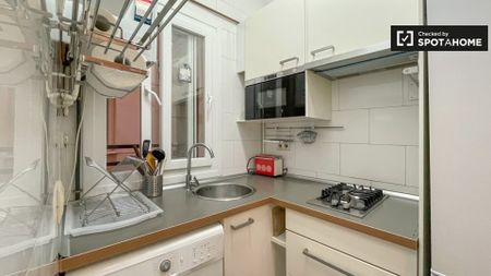 madrid, Community of Madrid 28010 - Photo 4