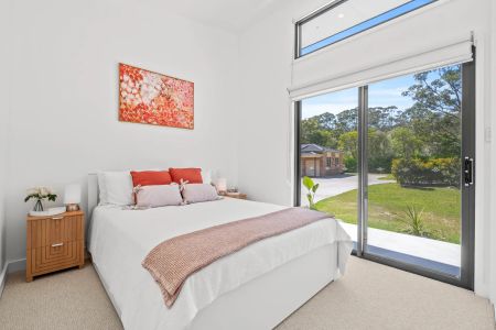 Paradise Found - Electricity and Water Included ! Fully Furnished - Photo 3