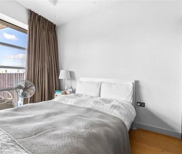 Studio Flat, Kent Building, EC14 - Photo 3