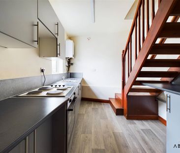 Tape Street, Cheadle, Stoke-On-Trent ST10 1ES - Photo 2