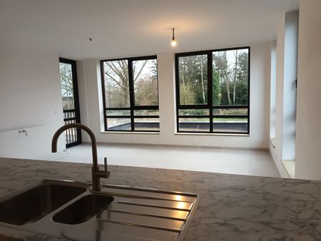 Nieuwbouw appartement met terras en autostaanplaats - Photo 2