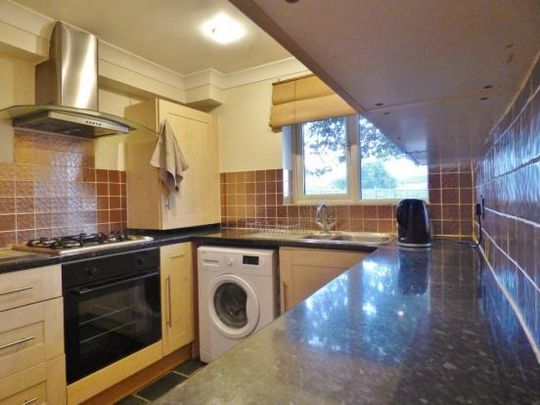 Kingsway, Camberley - 1 bedroomProperty for lettings - Seymours - Photo 1