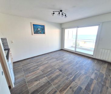 Location Appartement 1 pièce 25m² LES SABLES D OLONNE 85100 - Photo 1