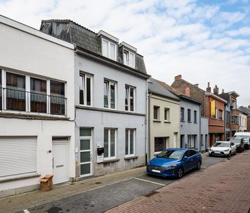 Ideale starterswoning: Centraal gelegen appartement nabij de Markt van Eeklo! - Foto 5