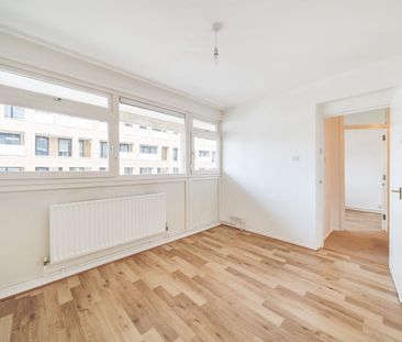 Dorset Road, London, SW8 - Photo 3