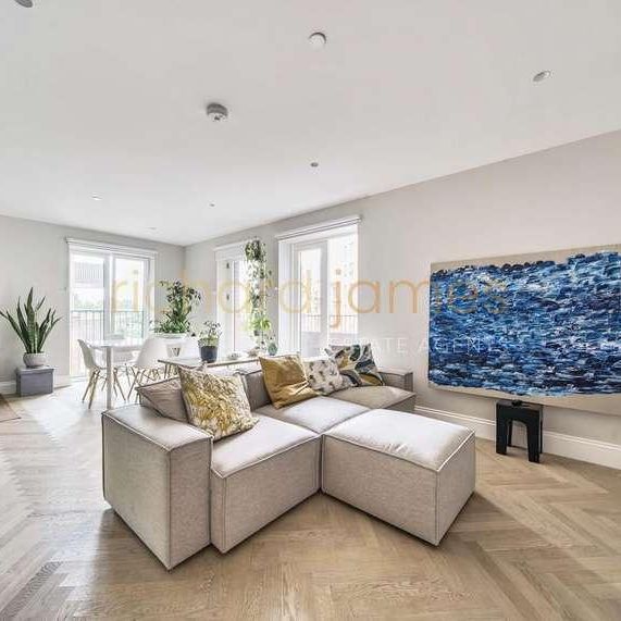 Royal Engineers Way, Mill Hill, NW7 - Photo 1