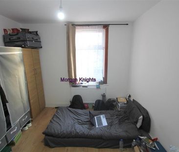 5 bedroom terraced house to rent - Photo 3