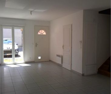 Location Appartement 4 pièces 80m² LA BALME DE SILLINGY 74330 - Photo 6