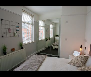 3 Bed Flat, Kensington, L7 - Photo 3