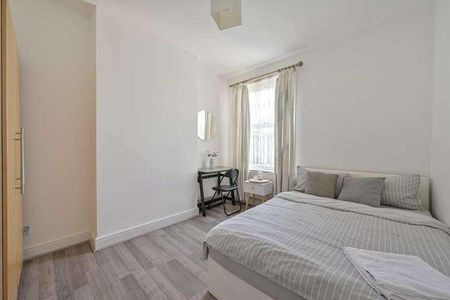 Haydons Road, South Wimbledon, SW19 - Photo 3