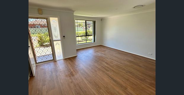 Modern 4-Bedroom Home in Prime Liverpool Location - Photo 1