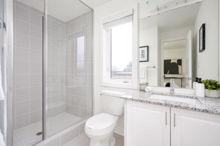 For Lease - 370 Red Maple Road Unit# 55, Richmond Hill, Ontario - Photo 3