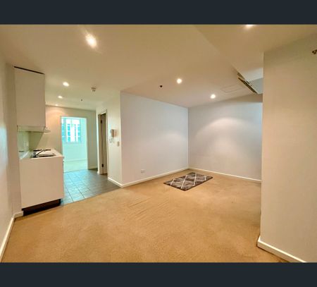 307/9 Paxtons walk, Adelaide, SA 5000 - Photo 2