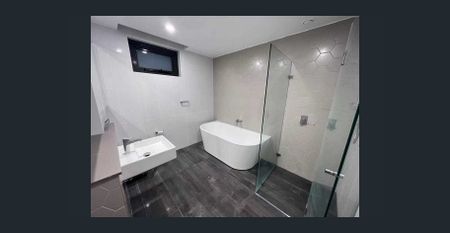 Furnished Two Bedrooms in Rosebery - Photo 4