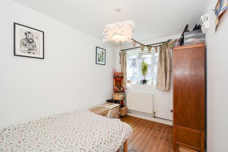 3 Bed Flat, Bradstock House, E9 - Photo 4
