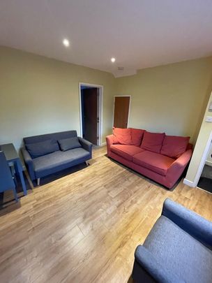 Oriel Grove, Bath - Photo 1