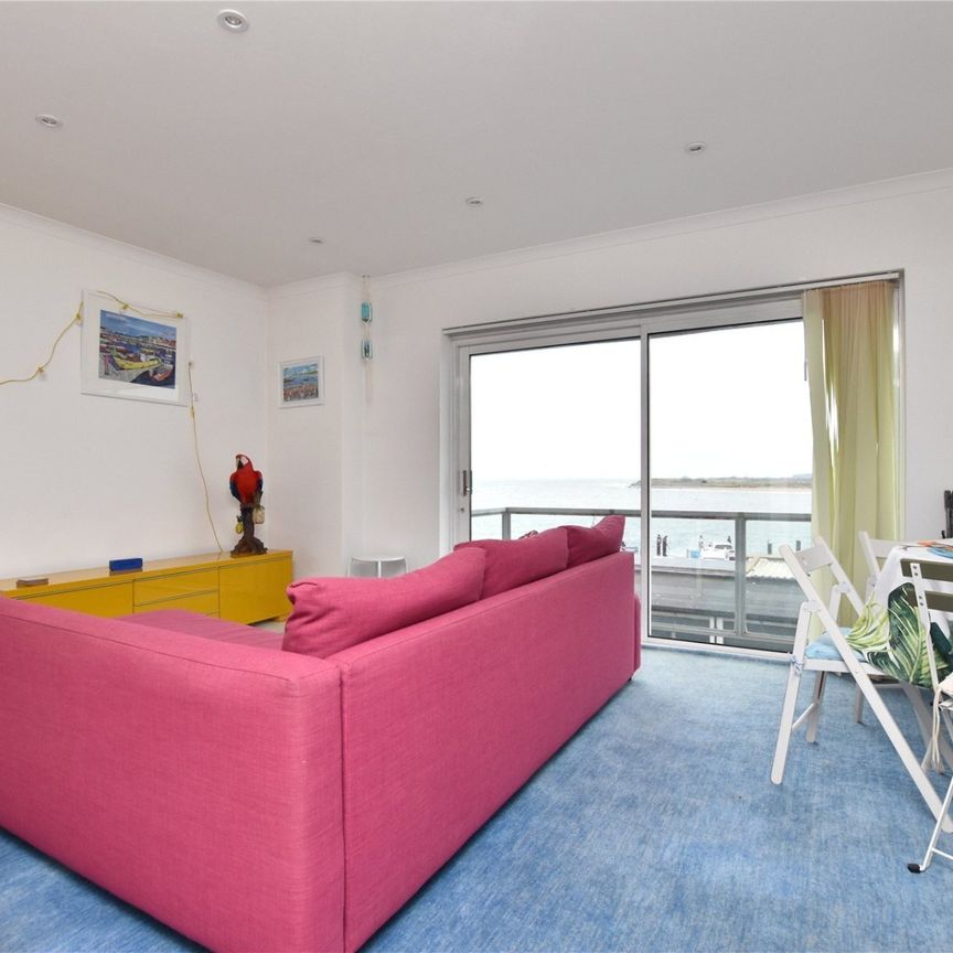 Shelly Court, Pierhead, Exmouth, EX8 - Photo 1