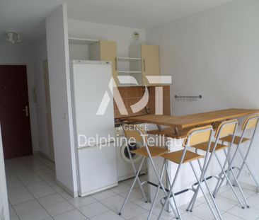 Location Appartement 2 pièces 29m² GRENOBLE 38100 - Photo 1