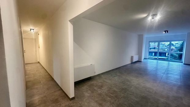 Appartement te huur in Zele - Photo 1