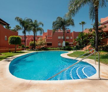 Apartamento de alquiler en Costabella - Photo 6